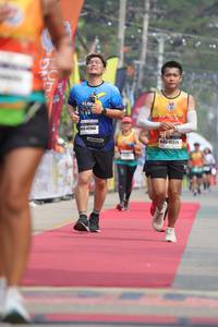 BIB: 42960, 45575
                            <button type="button" onclick="openModal(8219627)" class="btn btn-primary btn-sm float-right btn-popup" data-toggle="modal" data-target=".modal-high-quality">
                        <i class="fas fa-shopping-cart"></i> Add to Cart
                    </button>
                                            <button type="button" onclick="isThisMe(8219627, true)" class="btn btn-success btn-sm float-right btn-popup btn-isme hidden" data-toggle="tooltip" data-placement="bottom" title="นี่คือรูปของคุณใช่ไหม คลิกที่นี่เพื่อเอาเข้าอัลบั้ม">
                        <i class="fas fa-plus"></i> Add to album
                    </button>
                    <button type="button" onclick="isThisMe(8219627, false)" class="btn btn-warning btn-sm float-right btn-popup btn-isnotme hidden">
                        <i class="fas fa-ban"></i> Remove from album
                    </button>